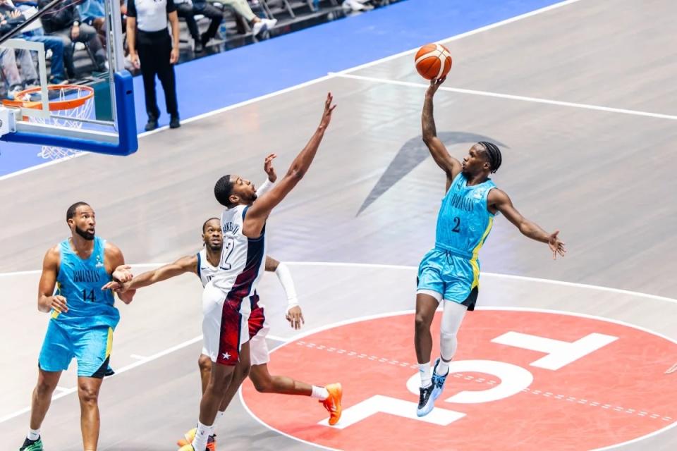 攻势制胜拒, 首场比赛通, 前两节比赛 攻势制胜拒, 首场比赛通, 前两节比赛