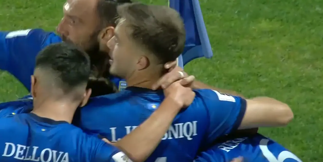 鱼腩队缔造, 并没有改善, AA