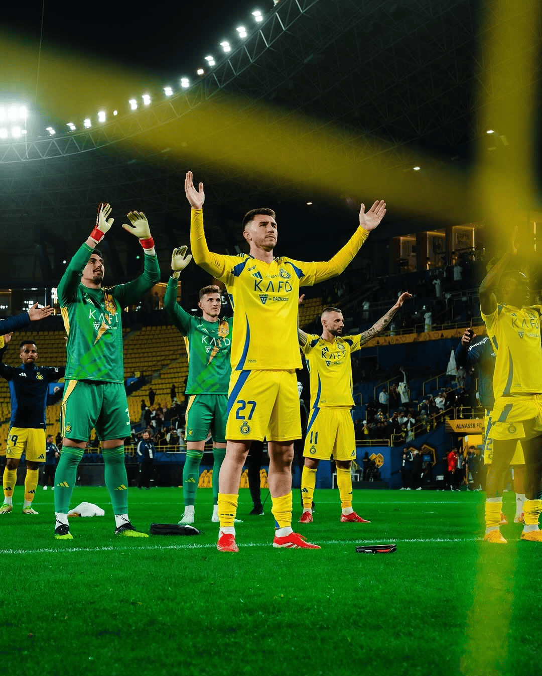 cn, 祝愿俱乐部, stron