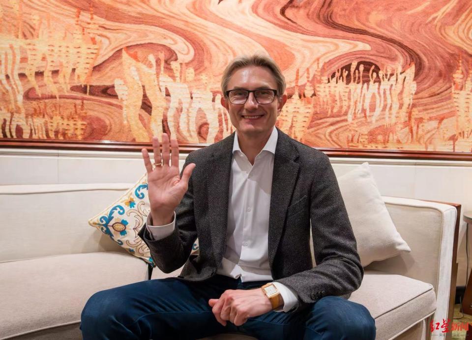 毕竟要带孩, 熊猫玩偶 毕竟要带孩, 熊猫玩偶