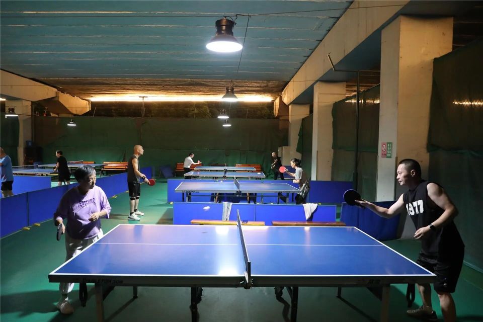 地设施向公 地设施向公