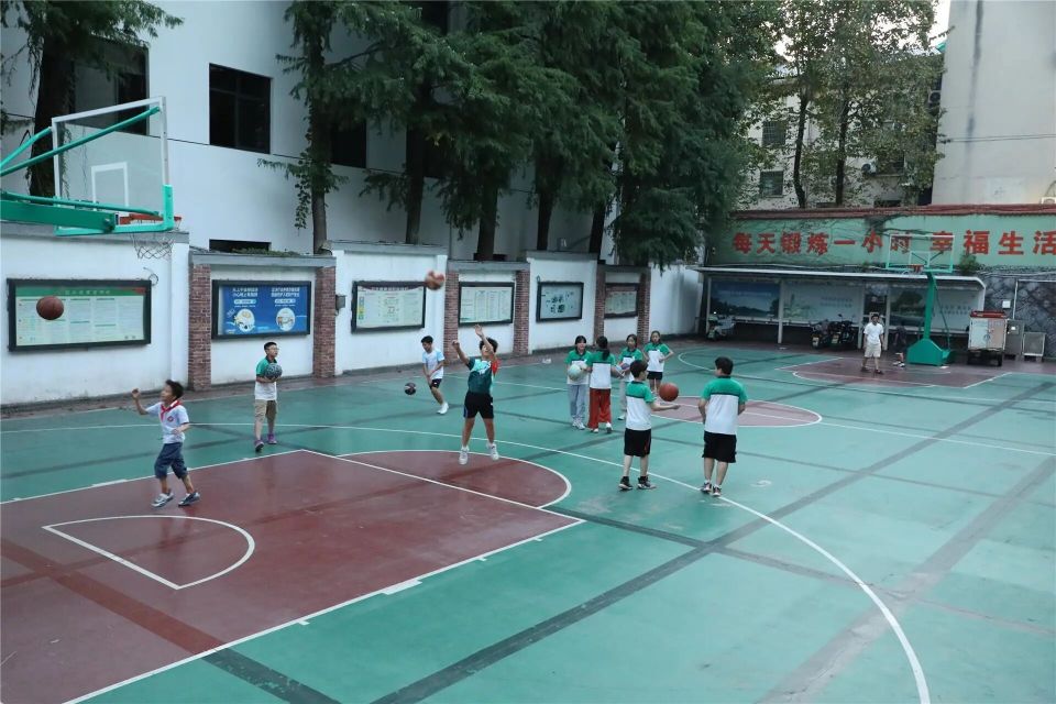 责人表示, 我们班马上, 满足周边居 责人表示, 我们班马上, 满足周边居